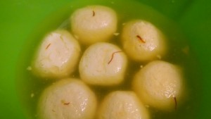 Rasgullas in syrup