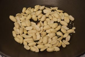 peanuts roasting